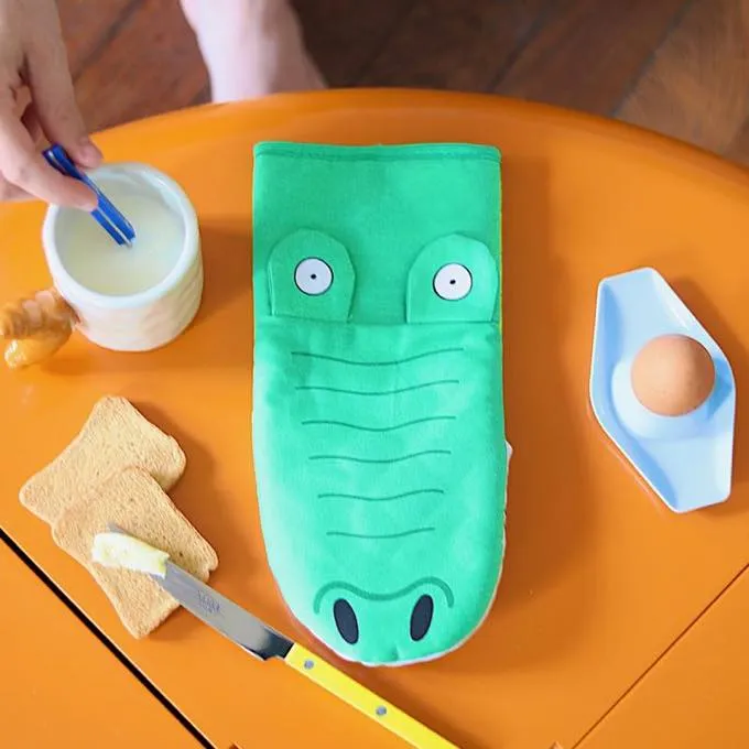 Fluid Market — Table and kitchen