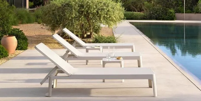 Nardi — Technical outdoor furniture in technopolymer: salt, sun and traffic. The hospitality standard.