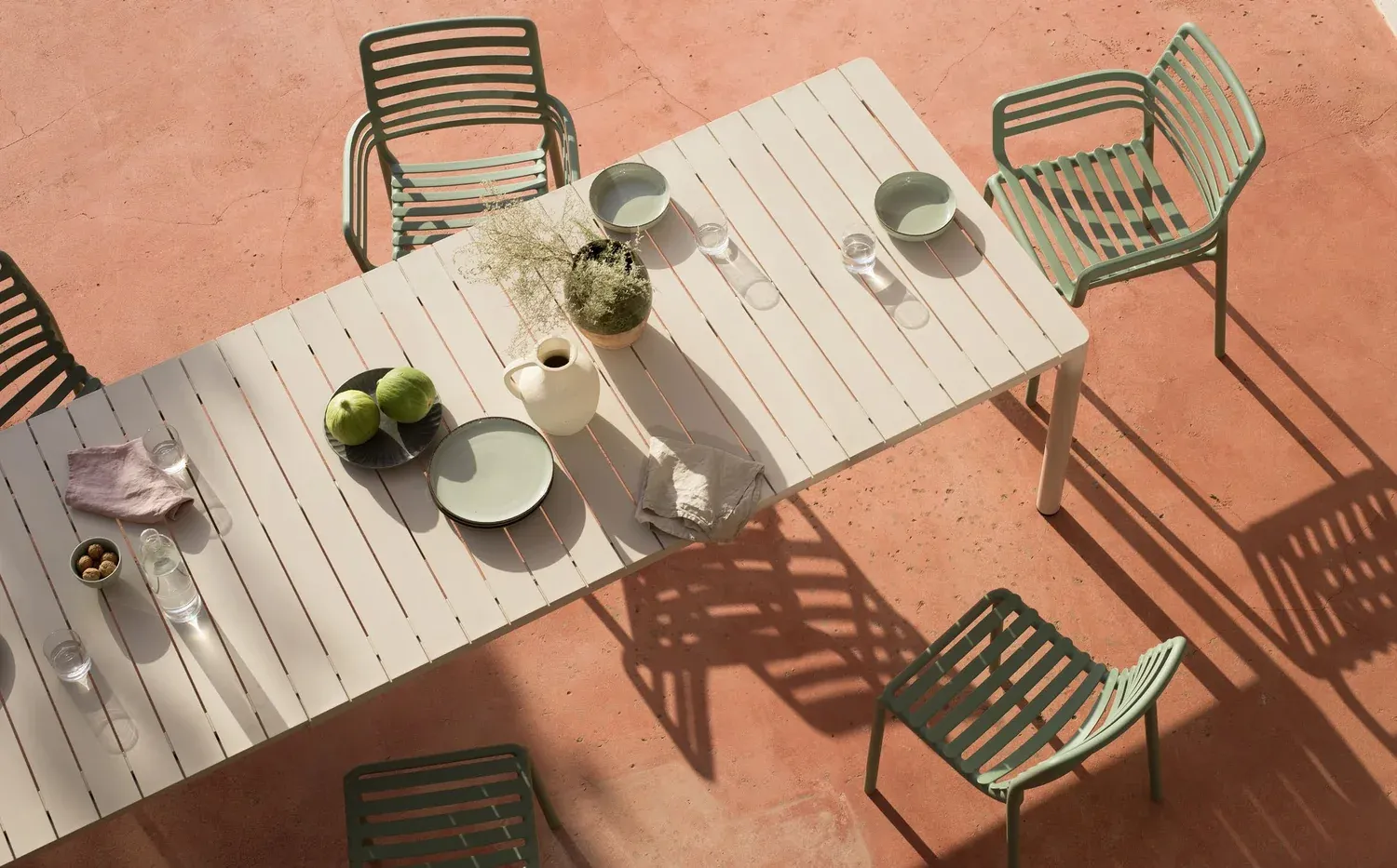 Nardi — Tables — vue 2 sur 5